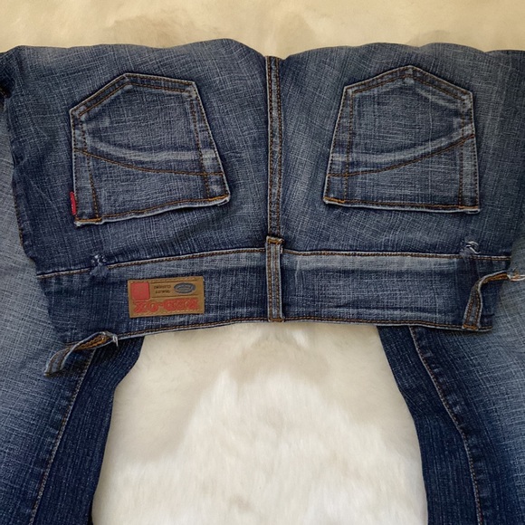 Gently used low rise jeans in size 7/8 - Picture 5 of 9